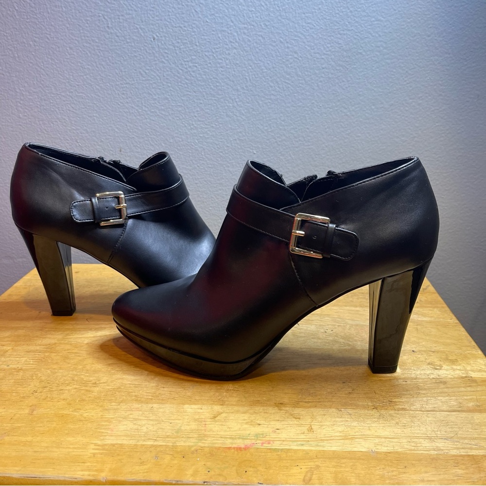 East 5th Memory Foam Platform Heeled Booties Women’s Size 11 Black Ankle Boots
